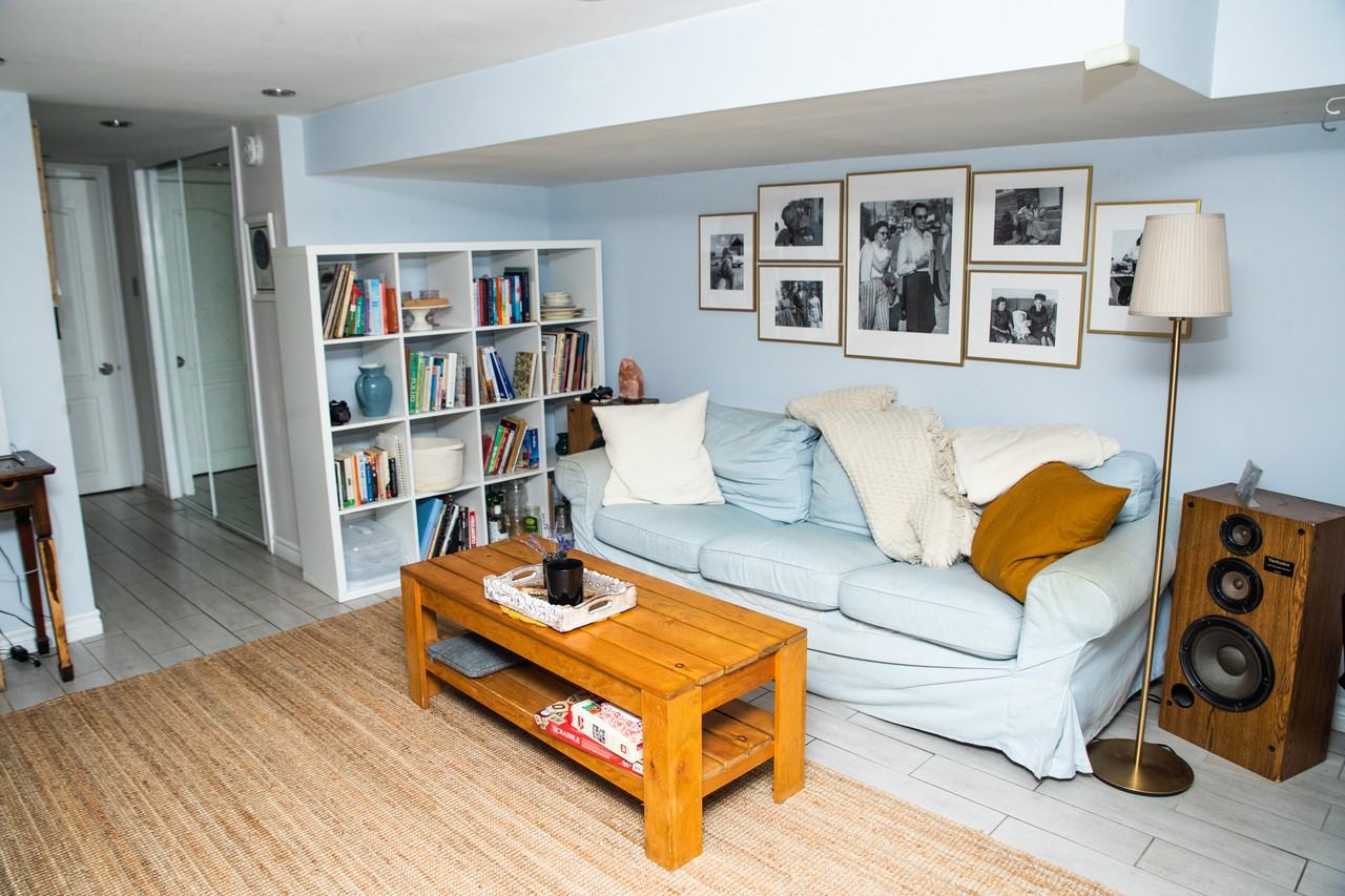 47 Hounslow Heath Rd - Photo 3 of 8