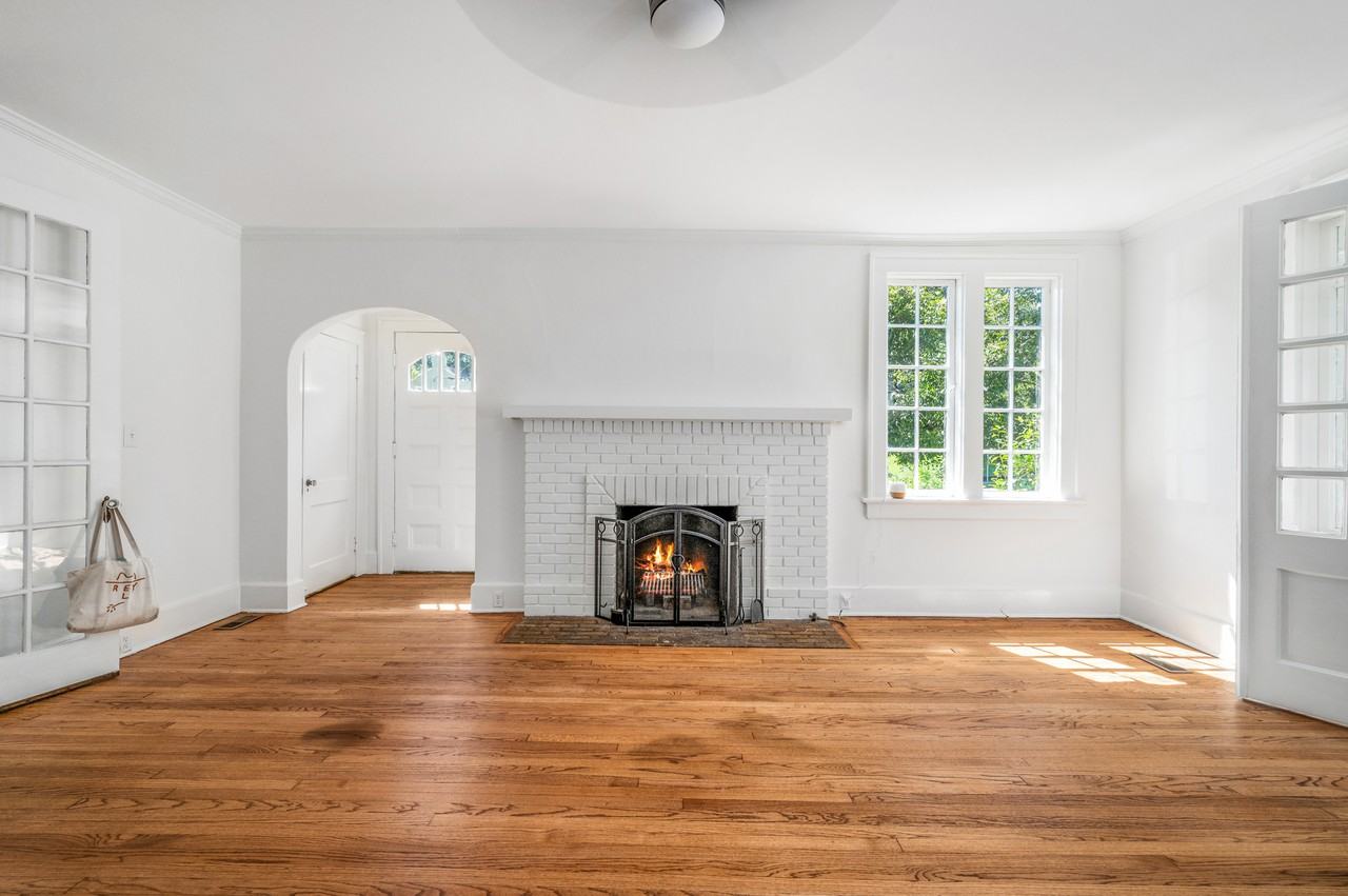 3291 Ridge Ave - Photo 3 of 32