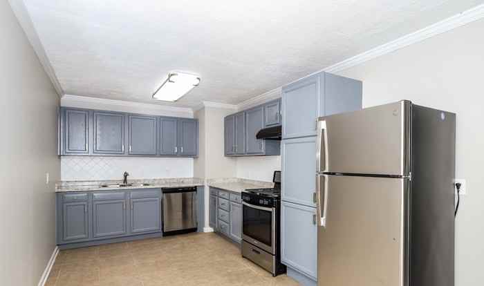 2549 Yolanda Trl - Photo 3 of 11