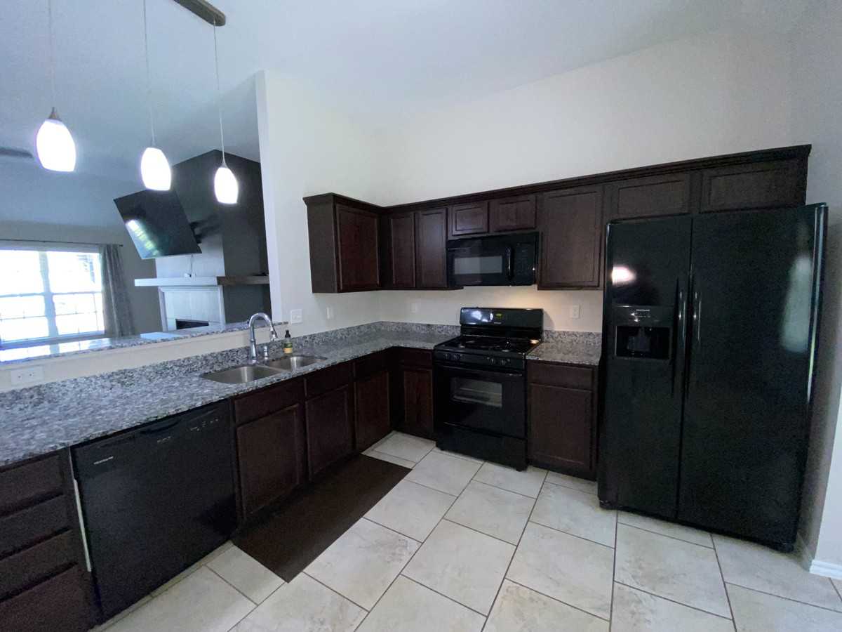 2217 N 7th St #1 - Photo 6 of 21