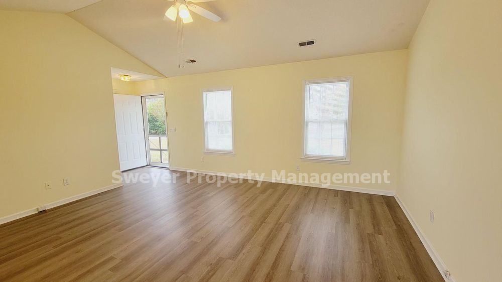 703 Nut Bush Ct - Photo 3 of 23