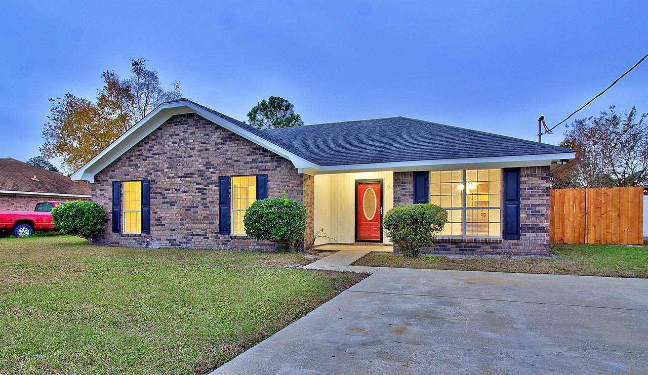 705 Edgewood Court #1 - Photo 2 of 15