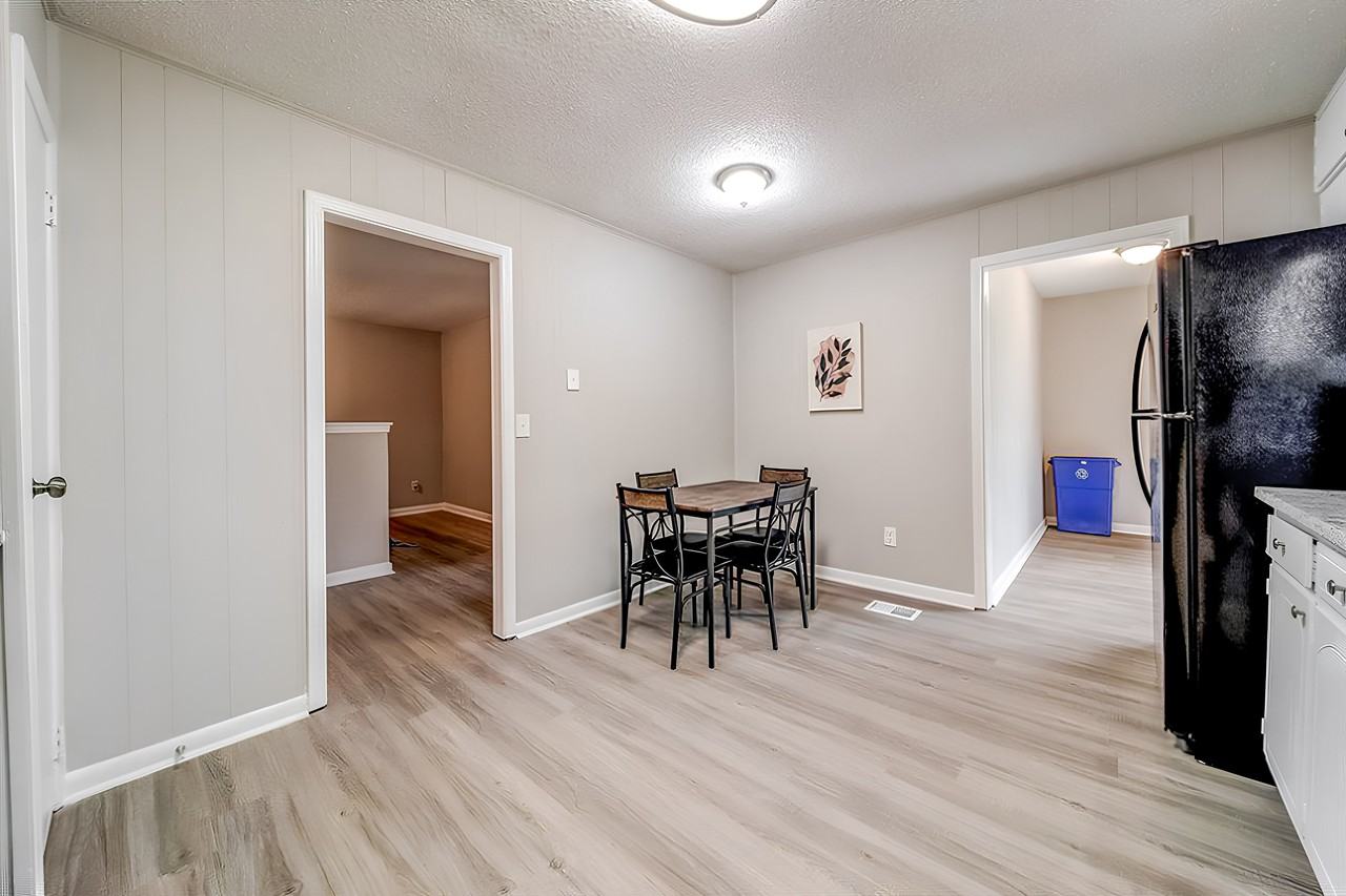 Cedar Ridge Trl - Photo 3 of 8