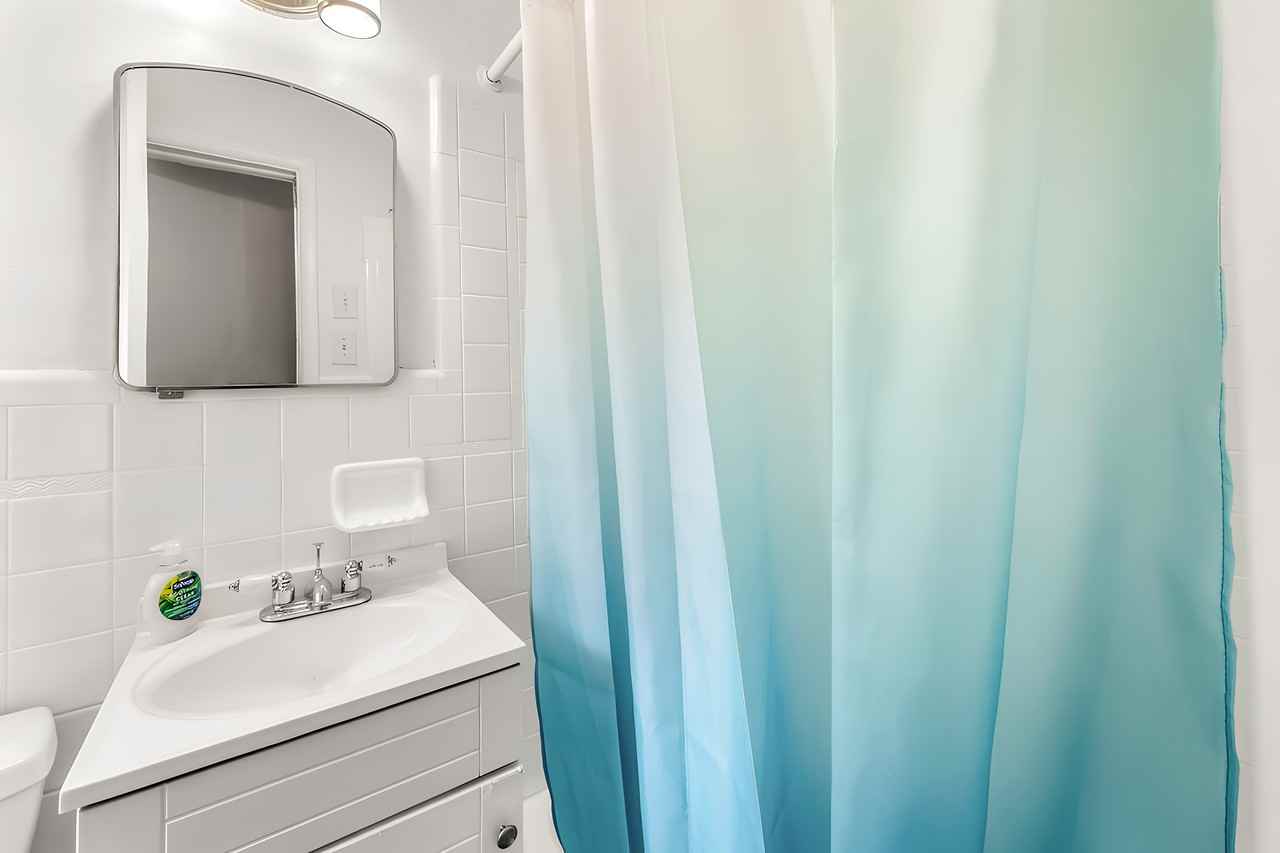 Thurgood St Sw - Photo 4 of 12