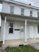 featured image of 122 N Center St #1stFL