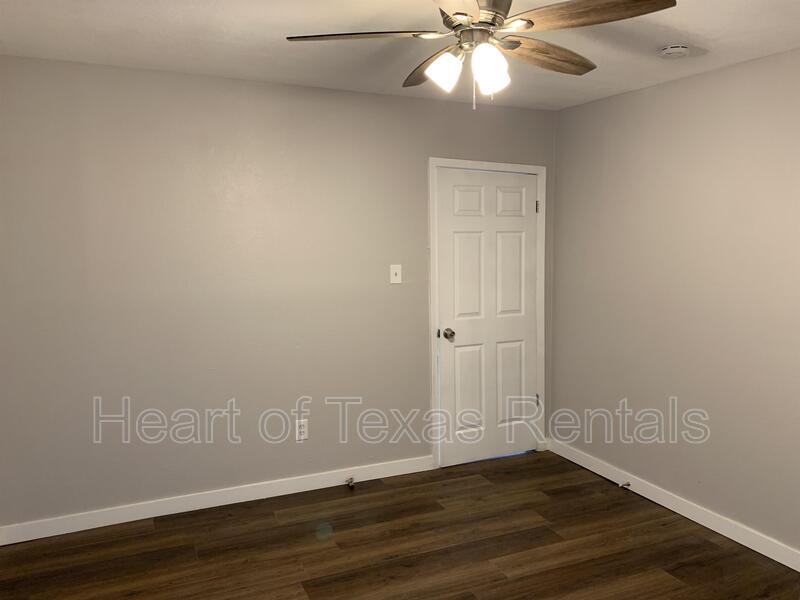 2725 Baylor Ave - Photo 7 of 11