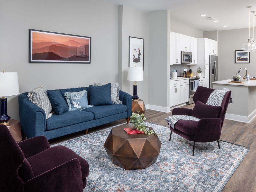 Avalon Highland Creek - Photo 5 of 41