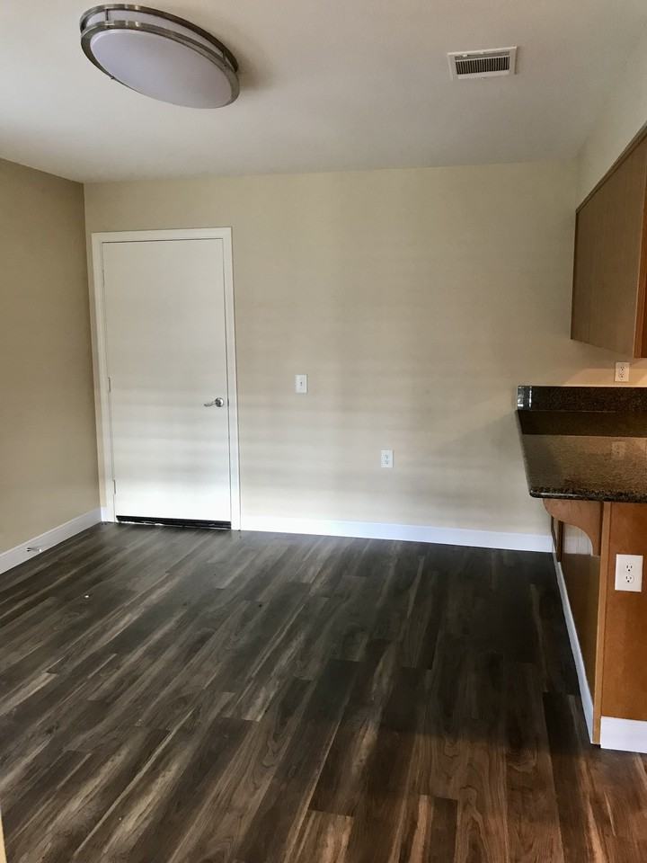 21285 Twining Avenue - Photo 3 of 16