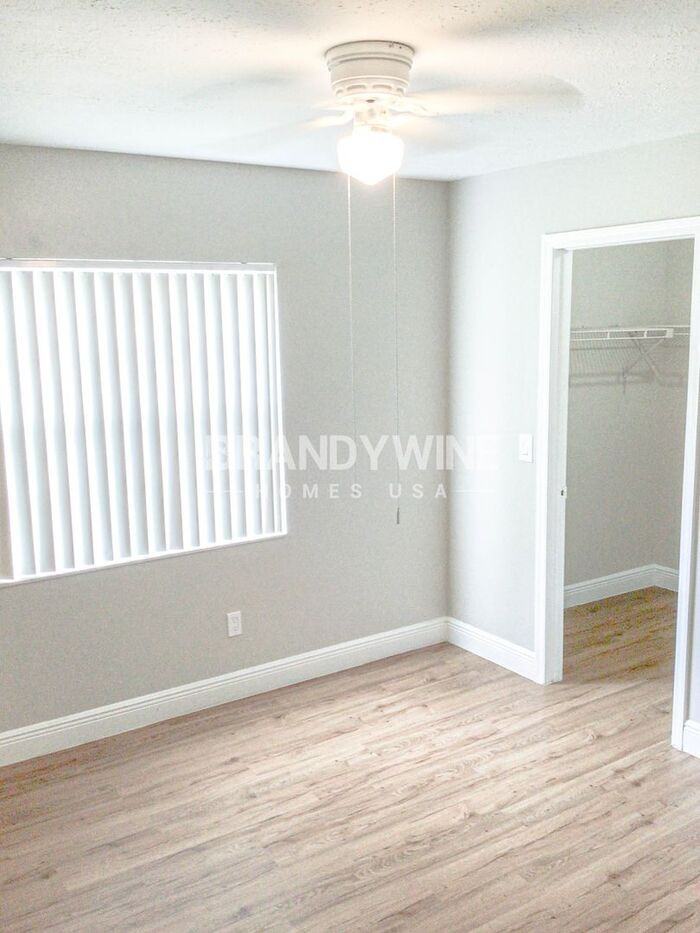 5458 Pentail Cir - Photo 3 of 12