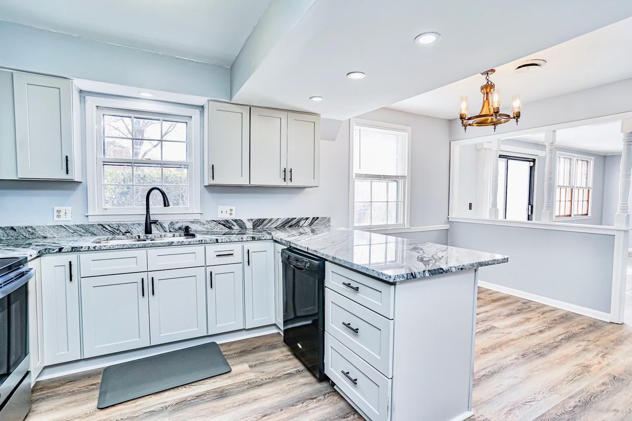 105 Brandybrook Ln #1 - Photo 5 of 17