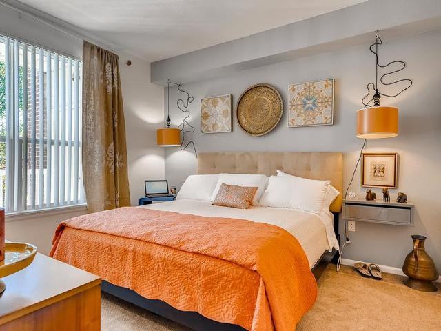 19600 Clubhouse Dr - Photo 6 of 26