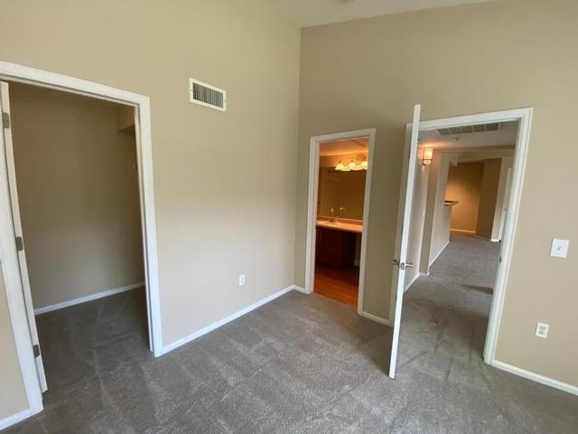 19600 Clubhouse Dr - Photo 4 of 24