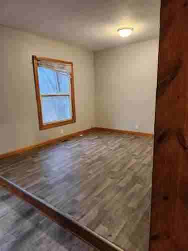 740 Van Buren St - Photo 2 of 8