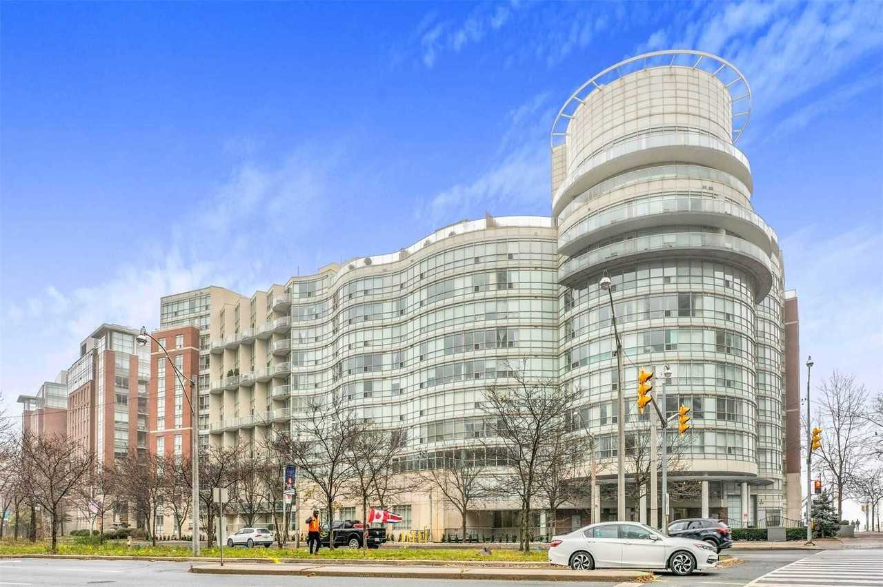 550 Queens Quay West #711