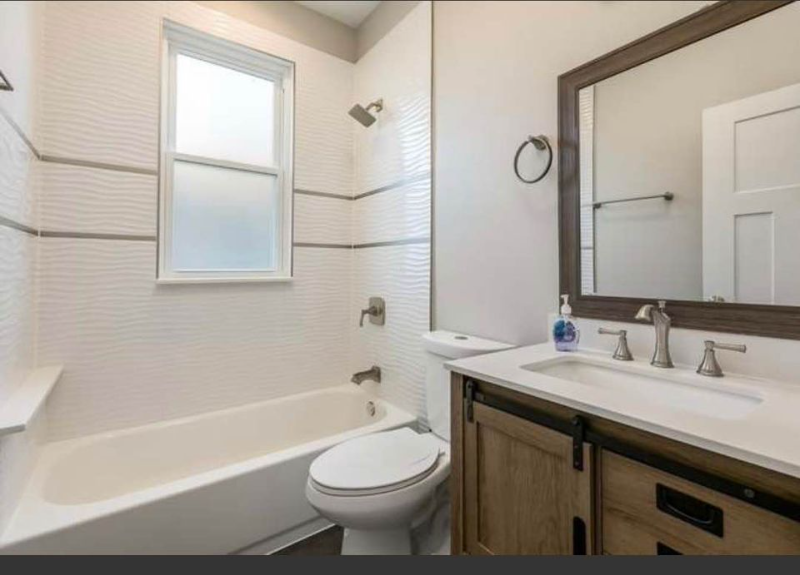 522 N Humphrey Ave #1 - Photo 5 of 11