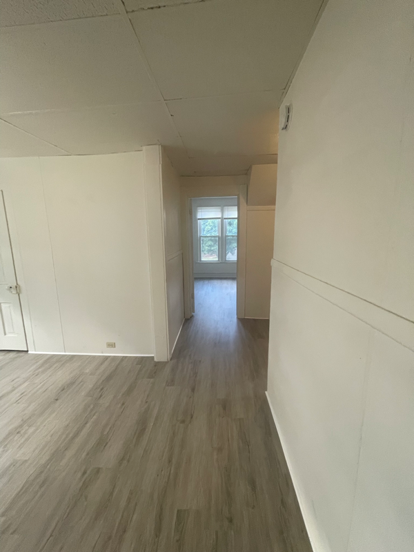 600 18th St - Photo 6 of 10