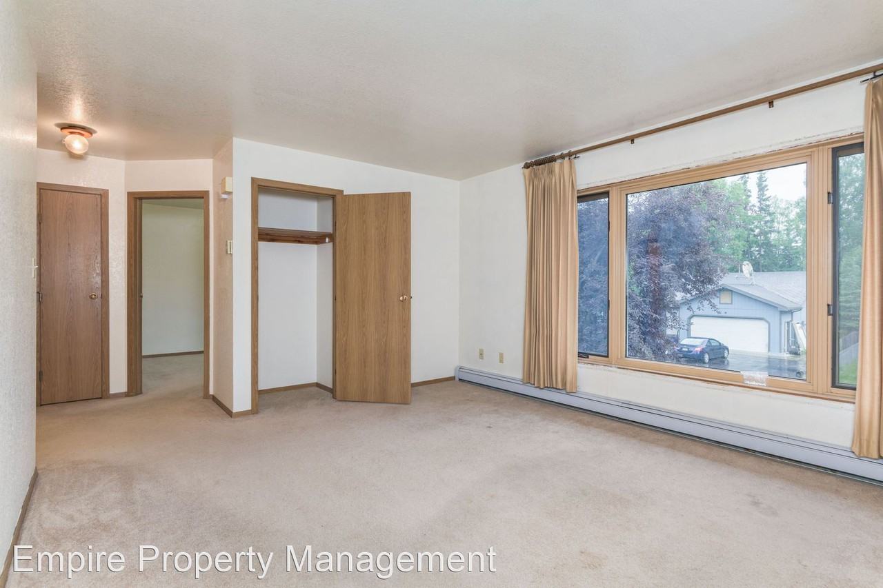 4468 Condor Court - Photo 3 of 13