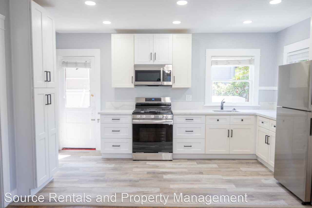 3745 Bancroft Street - Photo 3 of 18