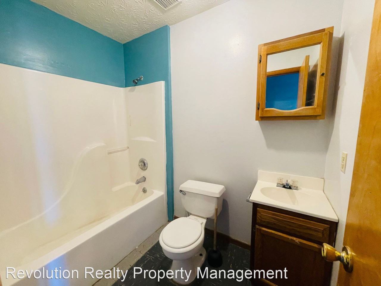 255 Henry Martin Lane - Photo 3 of 9