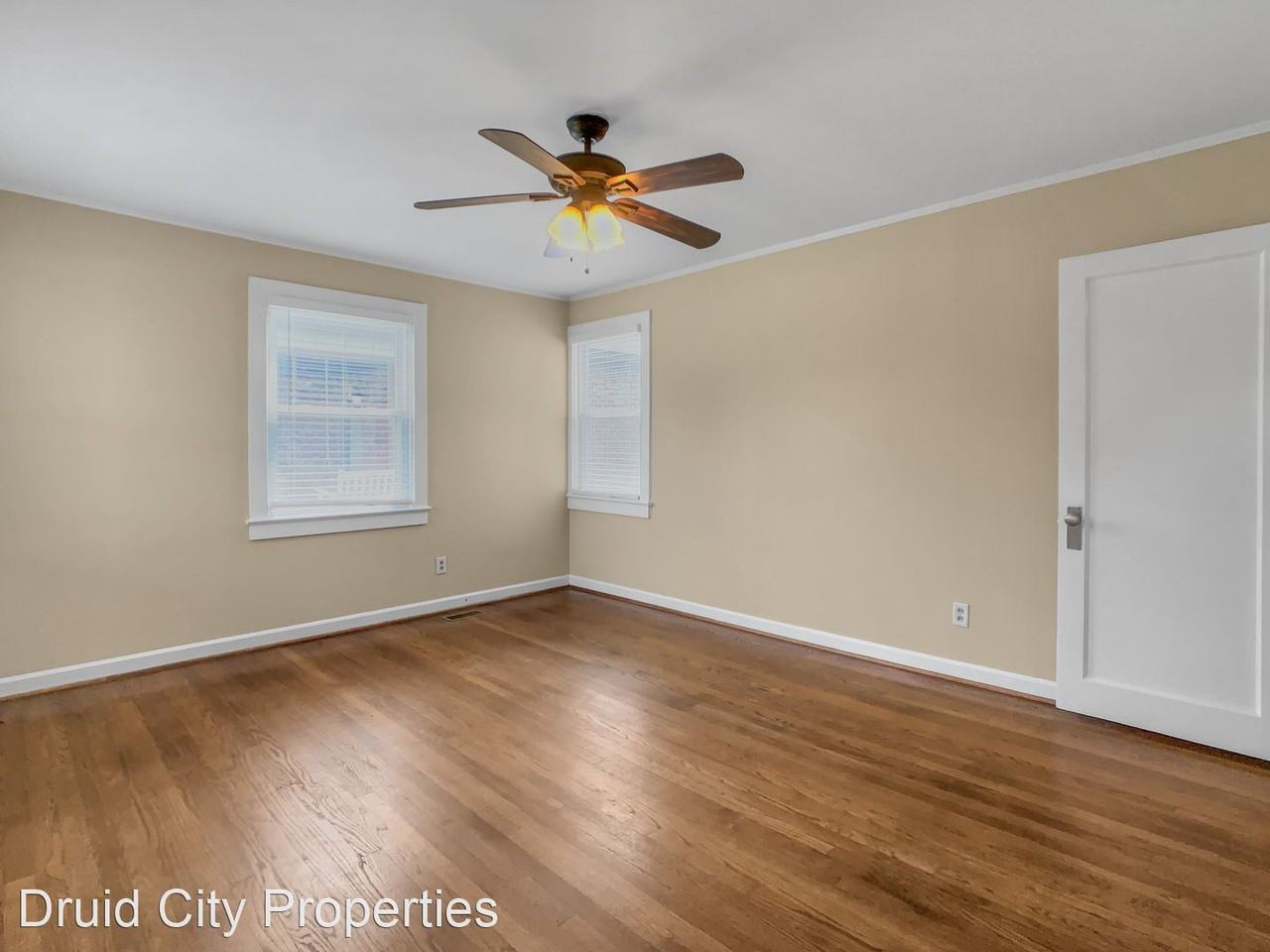 319 18th St E - Photo 2 of 17