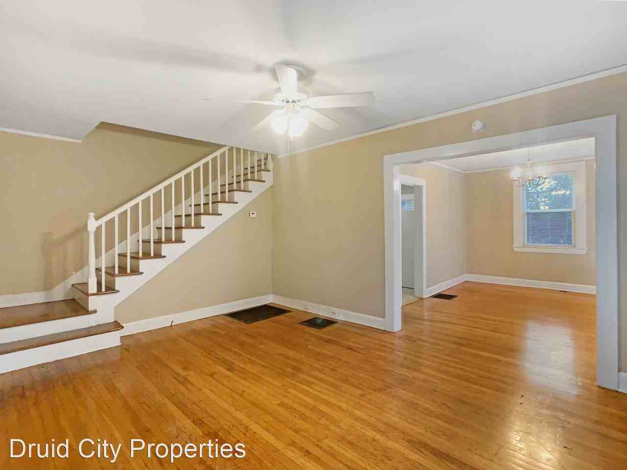 2011 13th St - Photo 2 of 13