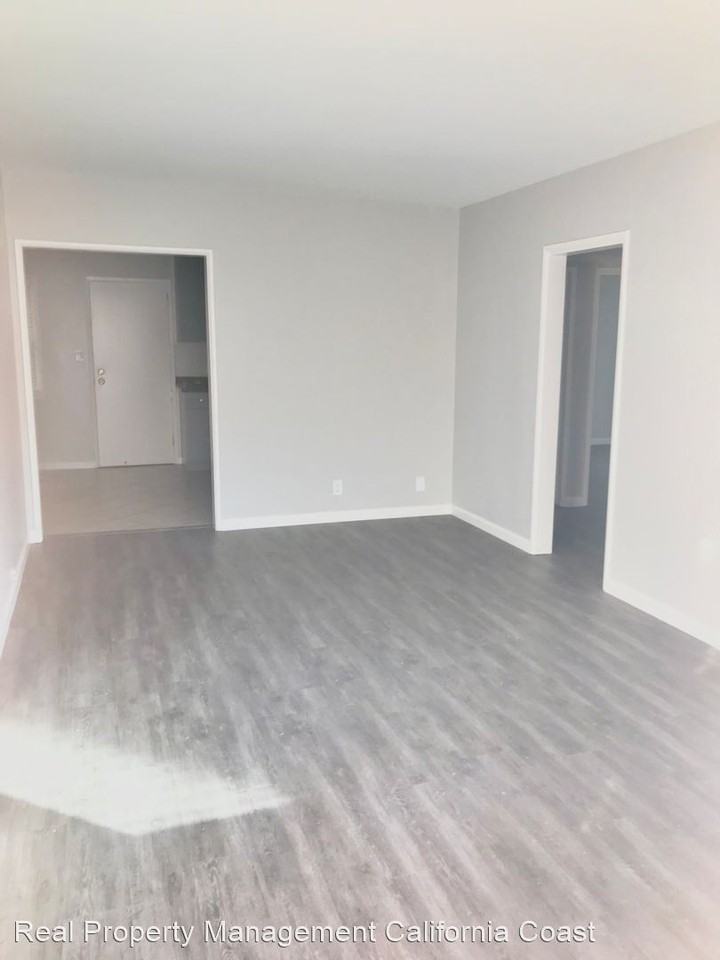 721 S. Grevillea Ave. - Photo 3 of 16