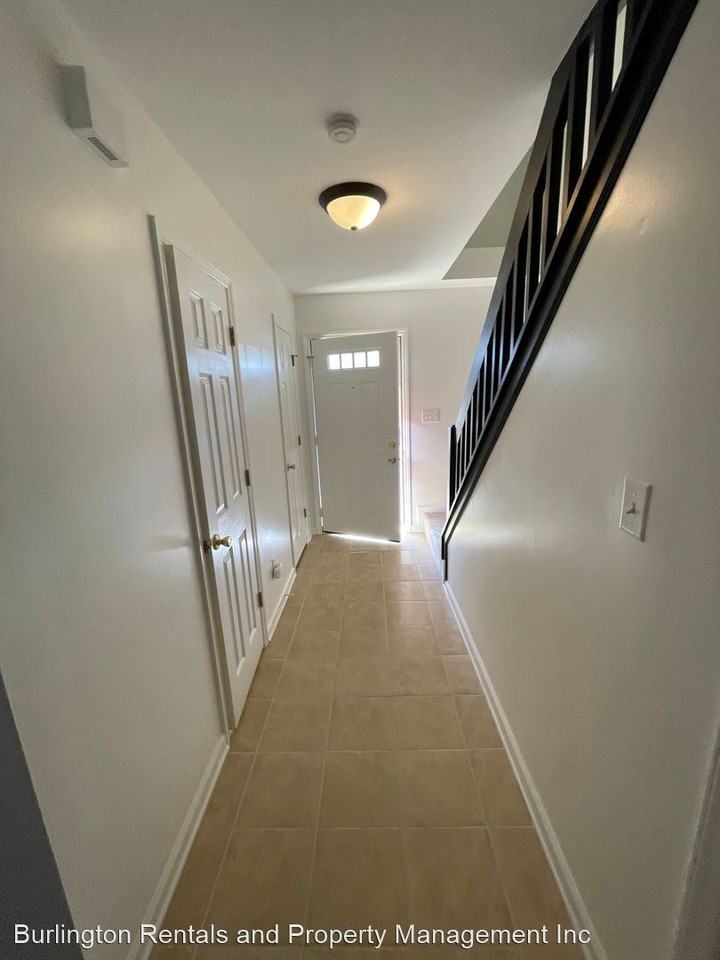 6505 Bellcross Trl - Photo 2 of 18