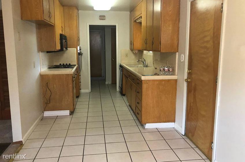 6920 Maita Cir - Photo 3 of 5