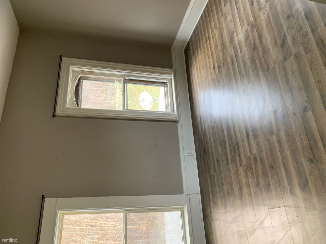 yeomans - Photo 3 of 18