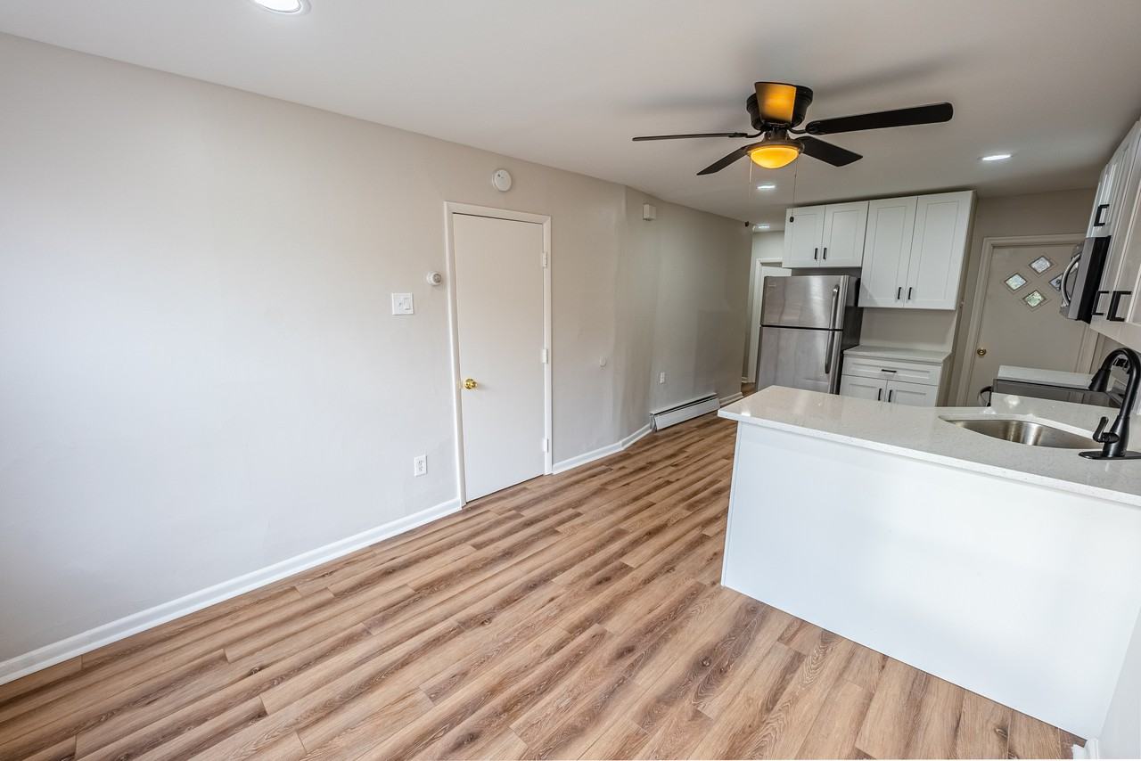 1919 Latona St #1 - Photo 5 of 15