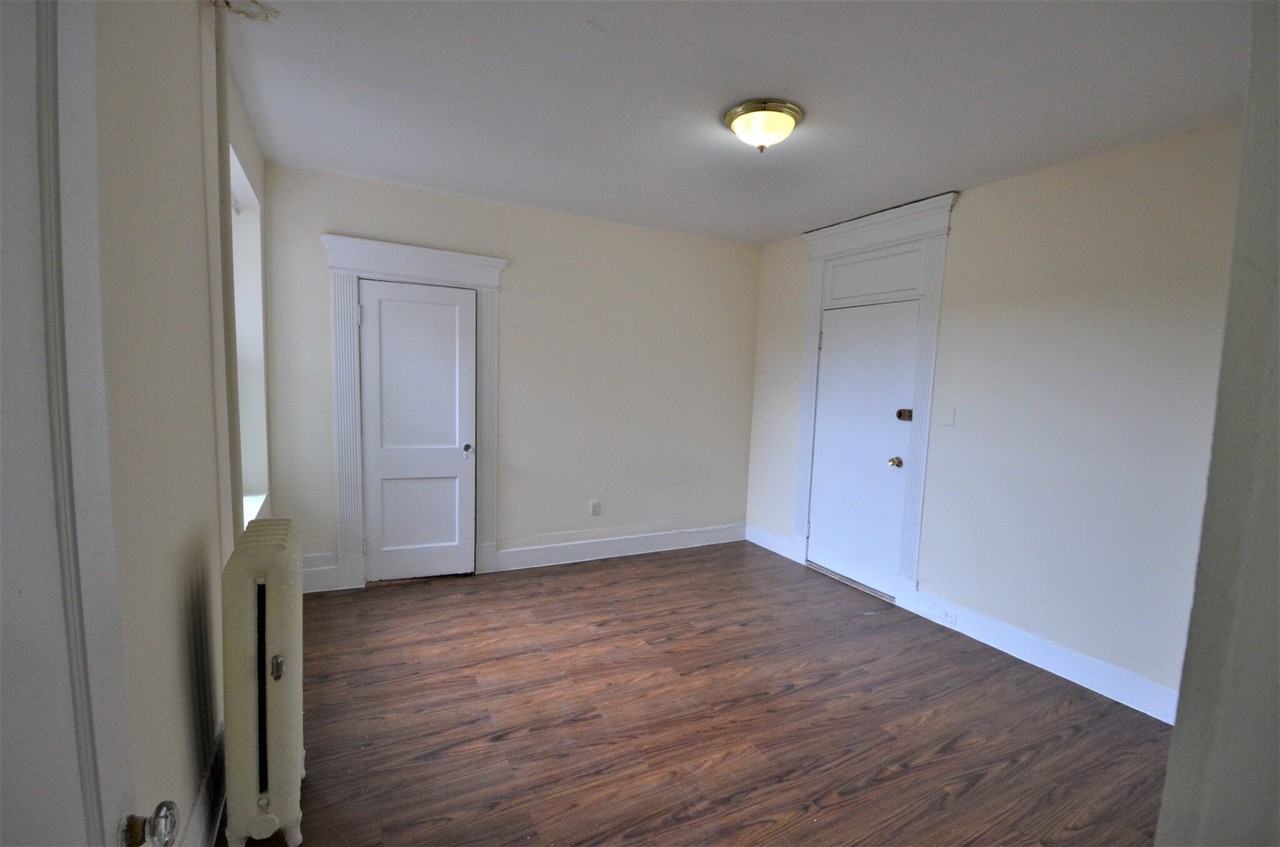 Peterborough St #24 - Photo 4 of 12