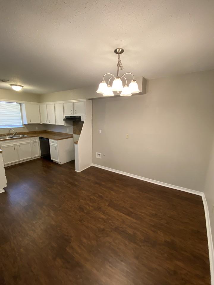 3413 Vickie Dr - Photo 5 of 13