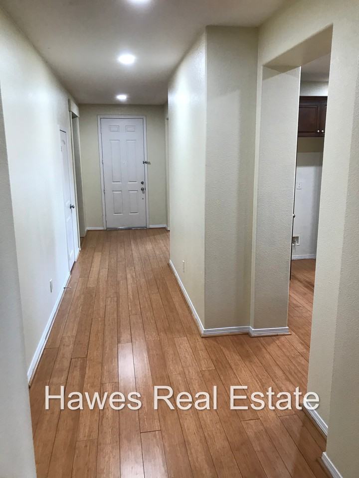 30191 Tattersail Way - Photo 2 of 37