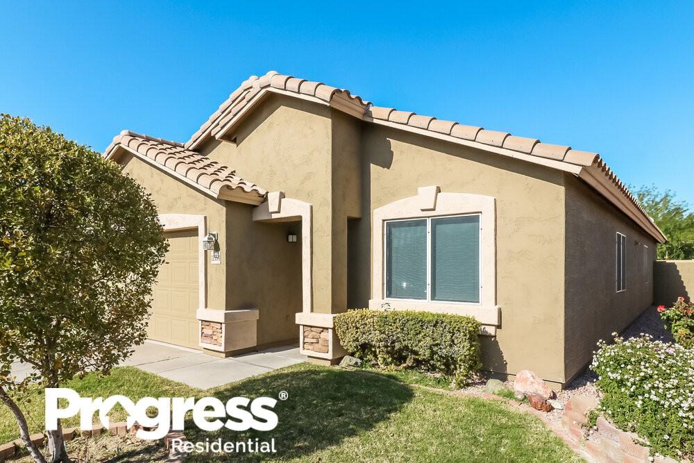 11554 W Carol Ave - Photo 3 of 16