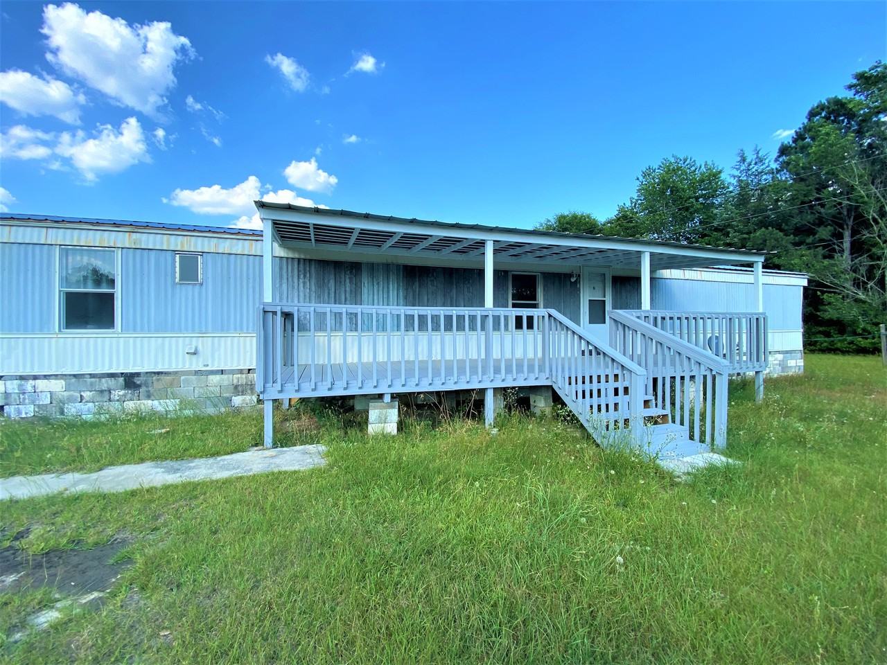 146 Wildflower Lane - Photo 2 of 35