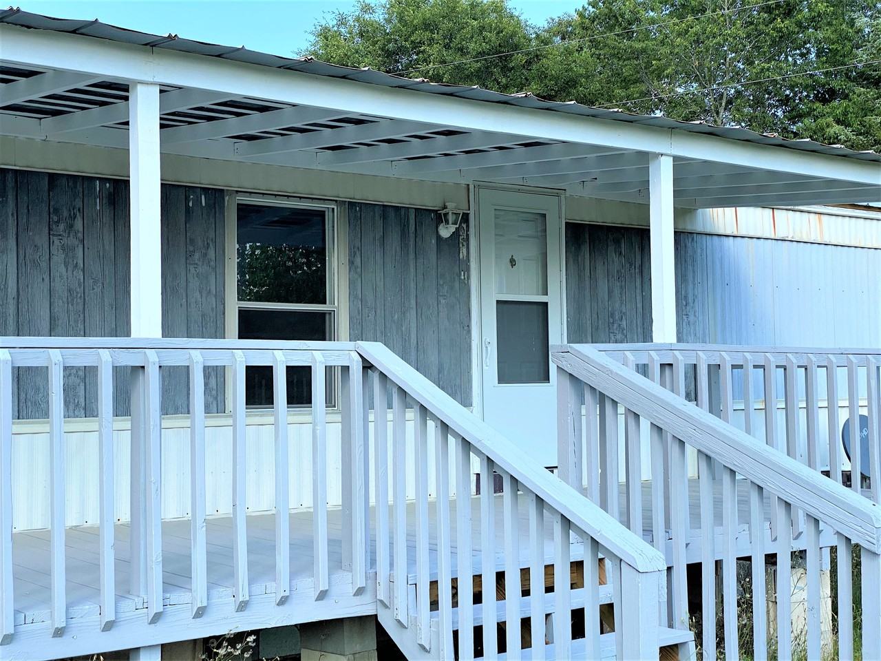 146 Wildflower Lane - Photo 3 of 35