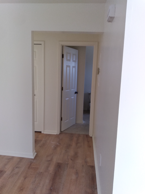 1868 N Main St - Photo 6 of 8