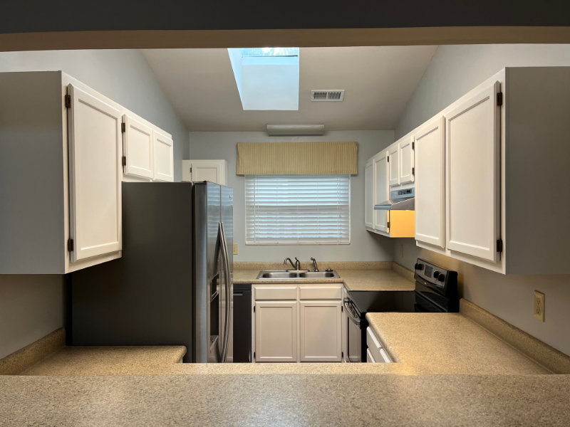 1283 Llewellyn Rd - Photo 2 of 15