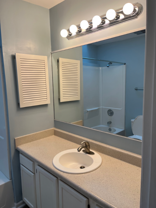 1283 Llewellyn Rd - Photo 7 of 15