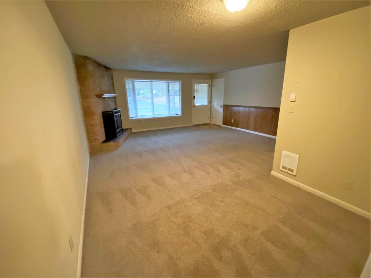 6509 80th St Sw - Photo 2 of 20