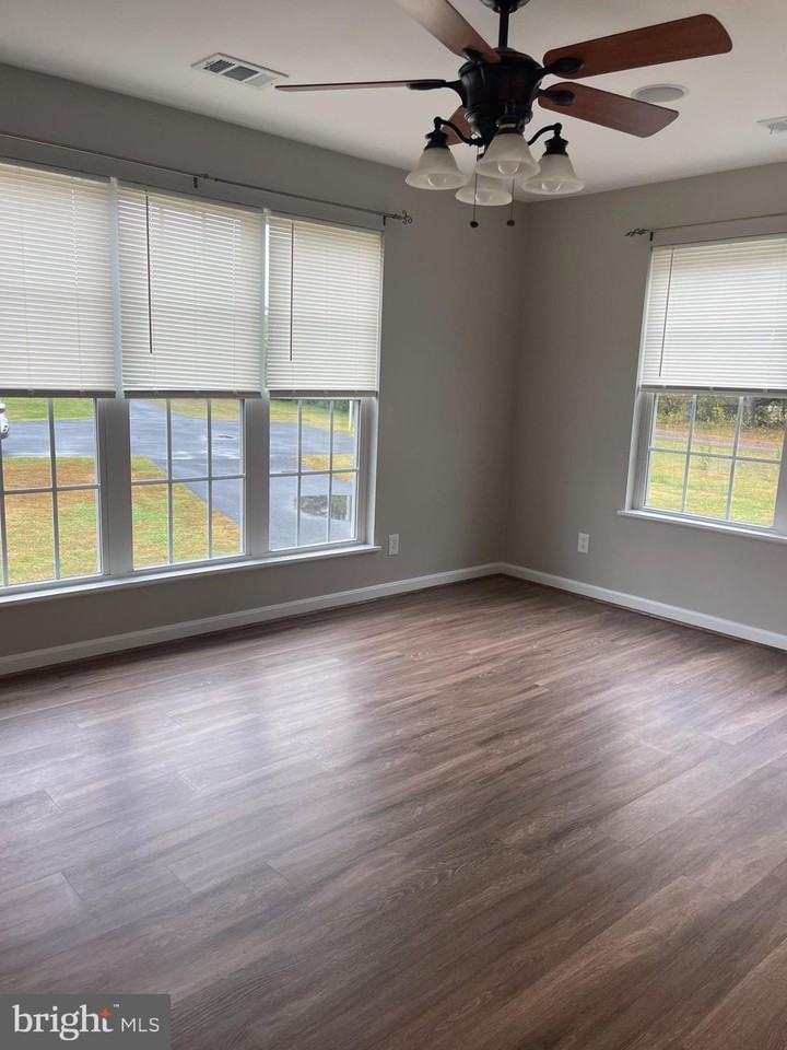 3321 Horn Rd - Photo 3 of 7