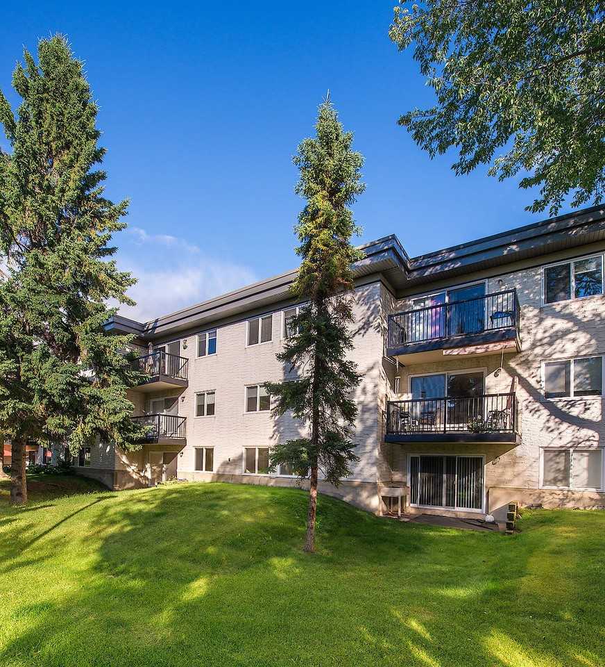 Parkwood Apartments 182 182 Aldergrove, Edmonton, AB T5T 2B4 Zumper