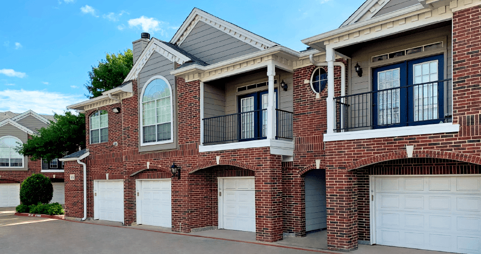 PrestonBridge Apartments - Photo 3 of 20