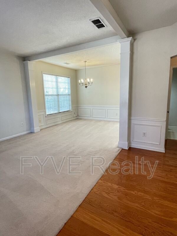 808 Plaintain Dr - Photo 2 of 26