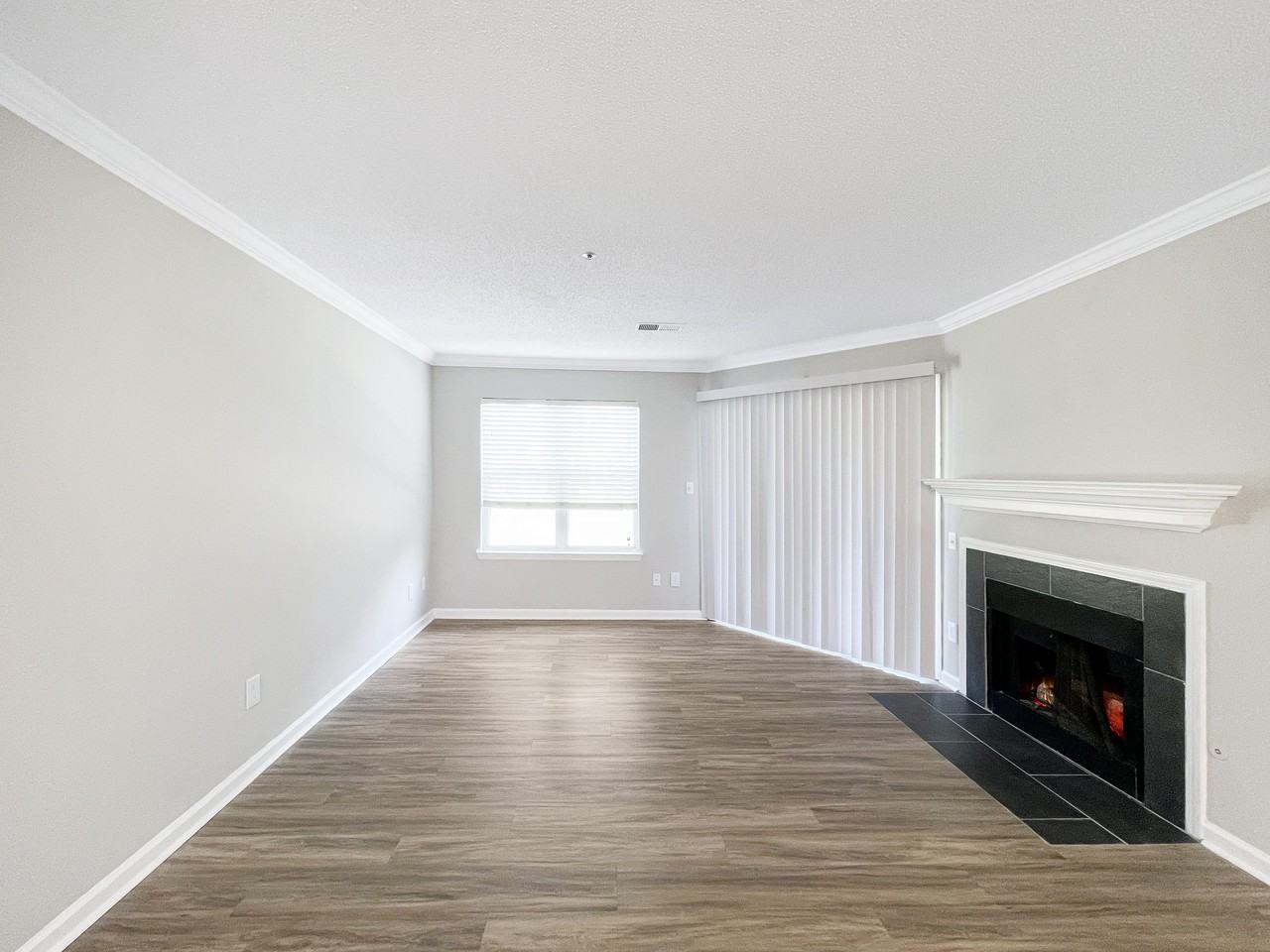 Northlake - Photo 5 of 41