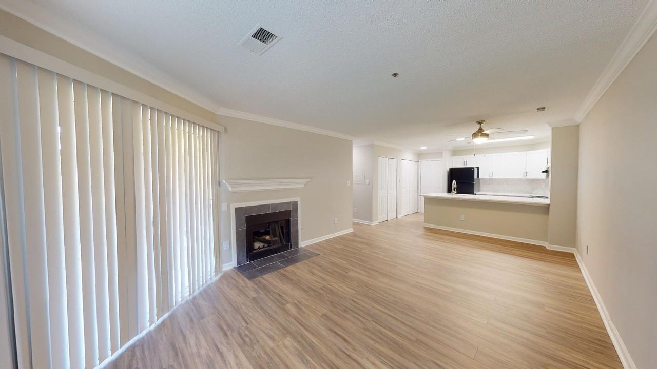 Northlake - Photo 3 of 41