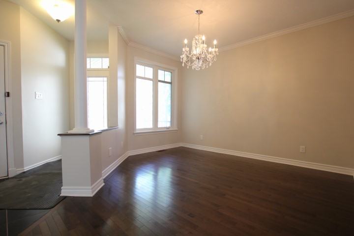 202 Keyrock Dr - Photo 3 of 20