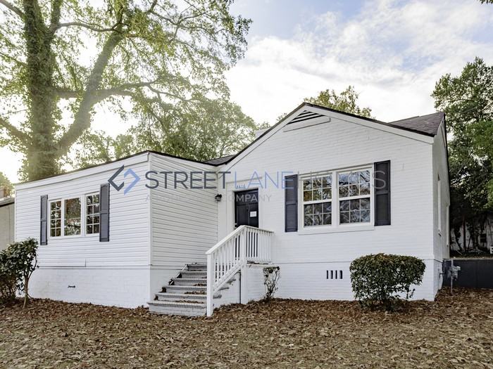 2616 Hazel St - Photo 3 of 26