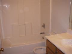 872 Edgewater Dr - Photo 3 of 6