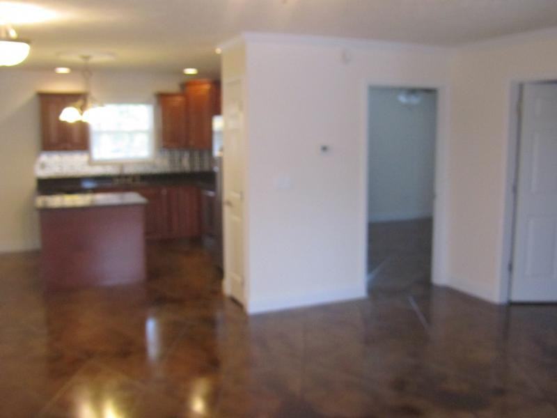 1504 W Central St - Photo 5 of 18